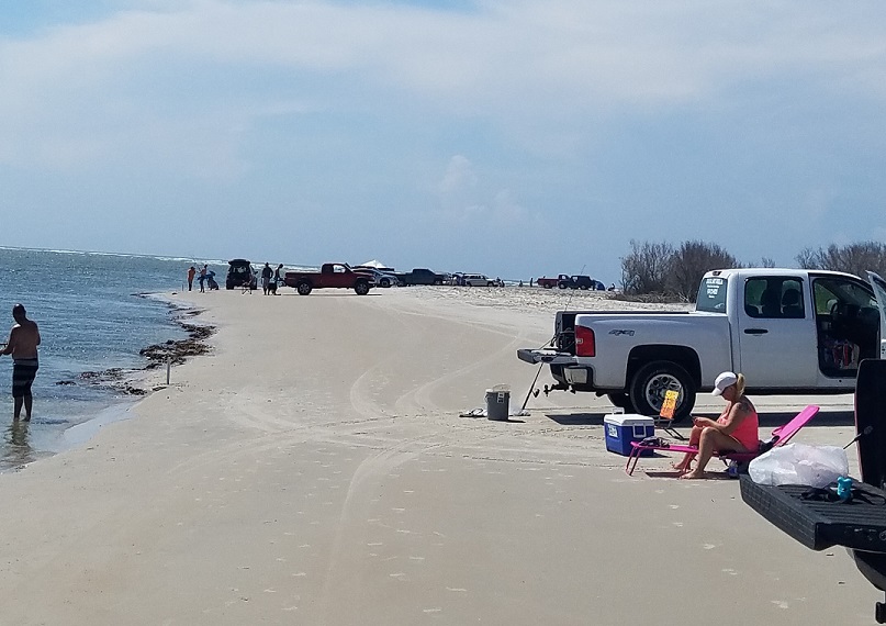 Can you Drive on North Topsail Beach?